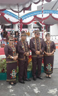 Bupati Gunung Mas, Kalimantan Tengah, Drs Arton S Dohong kambali mengingatkan kepada seluruh Aparatur Sipil Negara (ASN) di wilayah setempat untuk tidak menambah waktu libur lebaran yang ditetapkan pemerintah pusat.