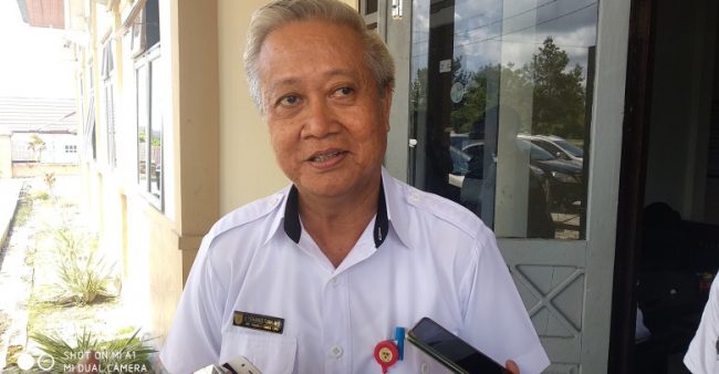 FOTO : Kepala Dinas Lingkungan Hidup, Kehutanan dan Perhubungan Kabupaten Gunung Mas, Yohanes Tuah.