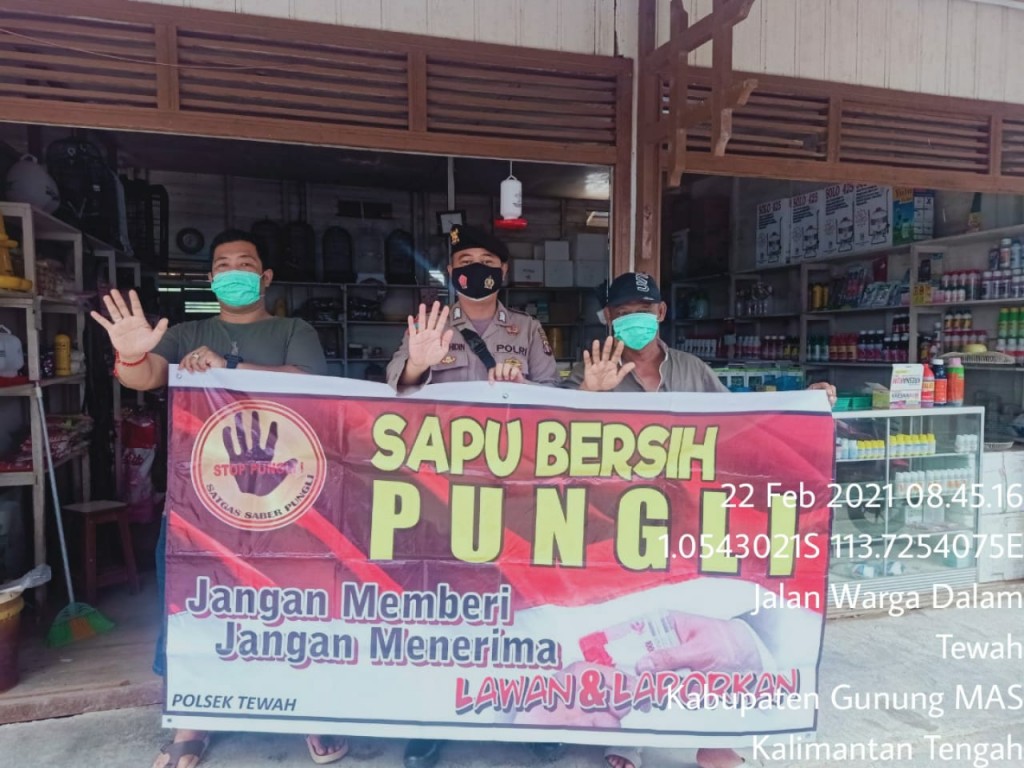 Polsek Tewah Terus Lakukan Sosialiasi Saber Pungli Kepada Warganya Fakta Kalimantan