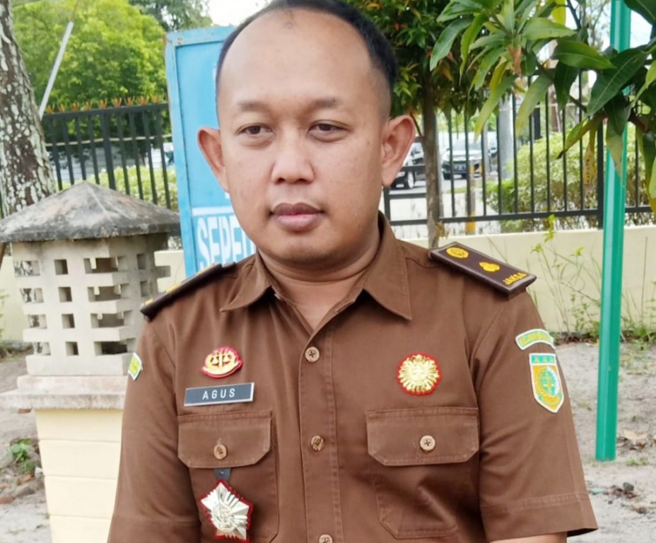 FOTO : Kasi Pidsus Kejari Gunung Mas, Agus Yuliana.
